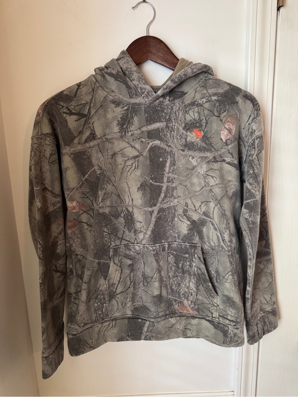 abercrombie kids‎ Olive Green Camo Hoodie with Orange Logo Size 11/12